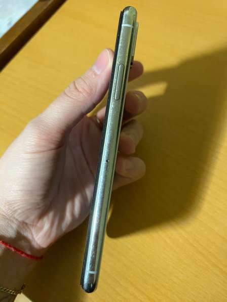 Продаю телефон айфон х