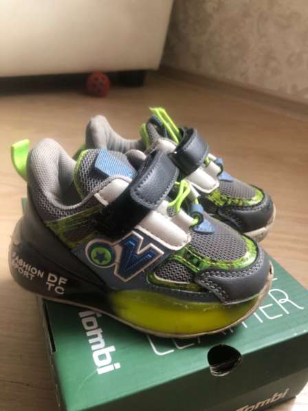 Кросовки на мальчика