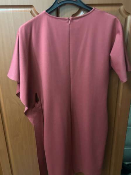 Женское платье в Мирном