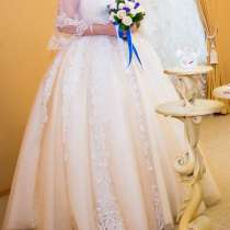Шикарное свадебное платье, в Златоусте