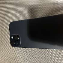 1Продаю телефон iPhone 15-й, в Москве