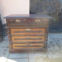 Старинный комод., в Москве