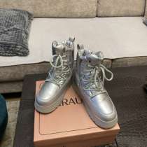 Женские дутики, в Москве