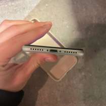 Айфон се 2020 состояние идеал АКБ 78%но держит 26айос, в Перми