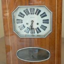 Продаются антикварные часы, в Санкт-Петербурге