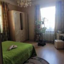 2-комнатная кв г. Сланцы ул. Дзержинского д. 14, в Гатчине