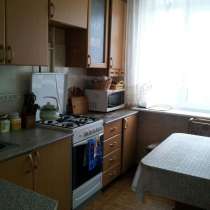 3 комнатная квартира улучшенной планировки, ул.Ленинского ко, в Рязани