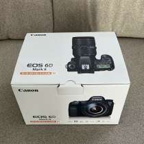 Canon EOS 6D Mark II DSLR with EF 24-105mm f/3.5-5.6 IS STM, в Волгограде