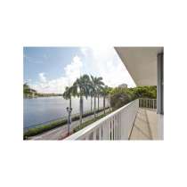 Большая, угловая квартира в Авентуре с красивым видом, в г.Aventura