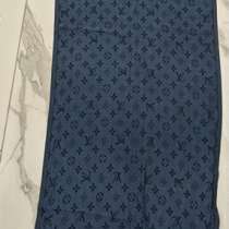 Синий шарф Louis&nbsp;Vuitton, в Москве