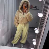 Шубка короткая 44-46, в г.Екатеринбург