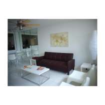 Квартира с ремонтом в Халландейле, Флорида, в г.Hallandale Beach