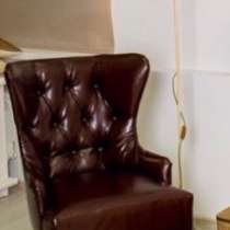 Кресло кожаное коричневое декоративное, в Саранске
