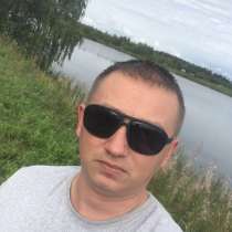 Павел, 30 лет, хочет пообщаться, в Москве