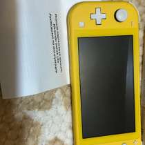 Nintendo Switch Lite (Желтая) + Игра Mario, в Костроме