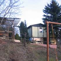 Дача в Германии с участком на горе с живописным видом, в г.Галле