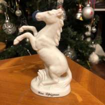 Фарфоровая статуэтка, в Екатеринбурге