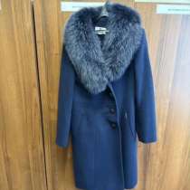 Пальто женское зимнее с мехом, в Санкт-Петербурге