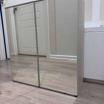 Шкафчик зеркальный в ванную, в Санкт-Петербурге