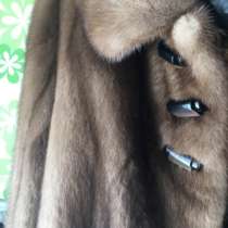Норковая шуба, коричневого цвета, в Иркутске