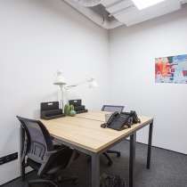 Сдается офис 2 рабочих места 12,3 квм на 6 этаже Кировоград, в Москве