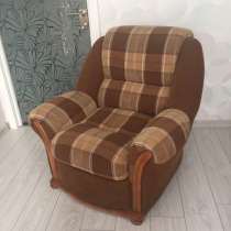 Продам 2 кресла, в Кемерове